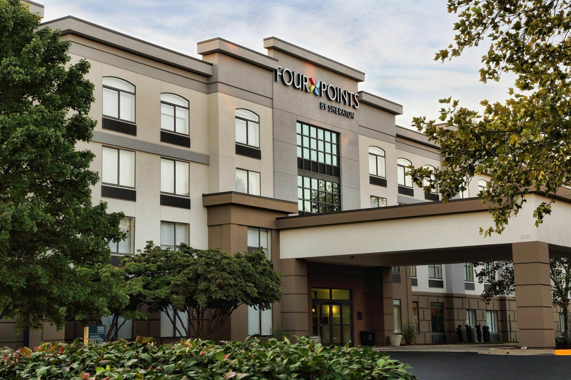 Four Points By Sheraton Nashville Airport Exterior foto